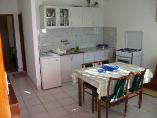 kuhinja12